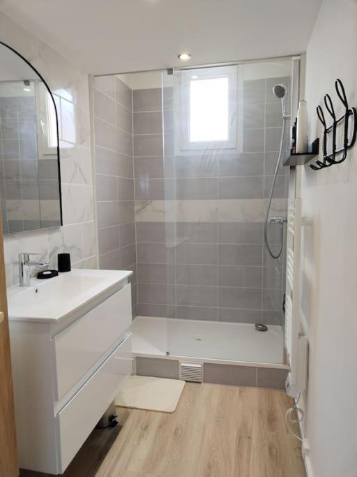 Massilia Calling Appartement Marseille Proche Metro Climatise Bien Decore Екстер'єр фото